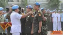 Citizen6, Jakarta: Pada upacara serah terima tugas dan tanggung jawab jabatan Danpaspampres tersebut, pejabat lama Mayjen TNI Agus Sutomo digantikan oleh Brigjen TNI Doni Munardo, di Lapangan Upacara Mako Paspampres, Jakarta. (Pengirim: Badarudin Bakri).