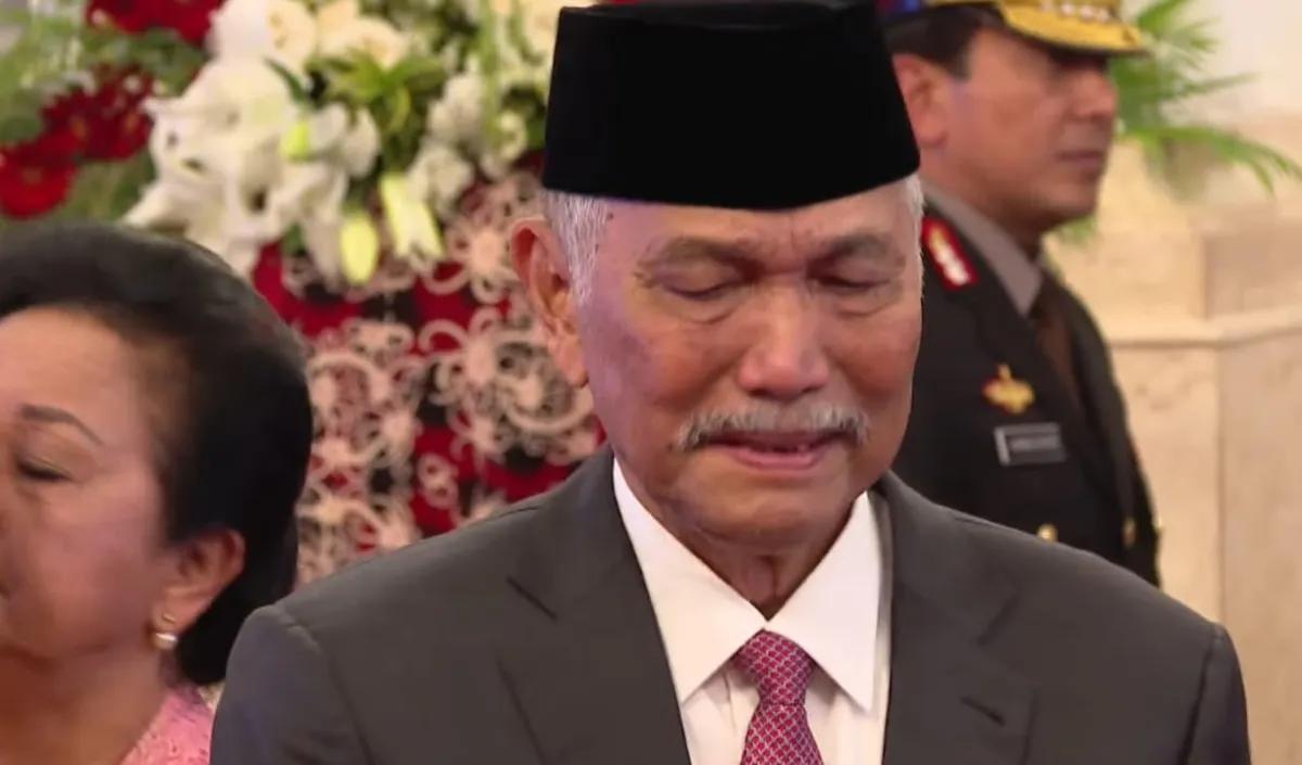 Setelah dilantik Presiden Joko Widodo (Jokowi), ucapan memberikan selamat diberikan oleh tamu yang hadir.&nbsp;