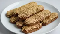 Cara Buat Kue Ganjel Rel Takaran Gelas, Roti Gambang Khas Semarang yang Bikin Nagih