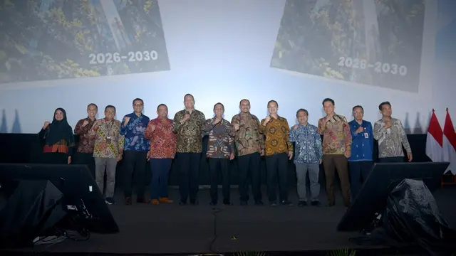 Peluncuran Peta Jalan Pengembangan Keuangan Berkelanjutan industri perasuransian, penjaminan, dan dana pensiun (PPDP) 2026&ndash;2030. (Dok OJK)