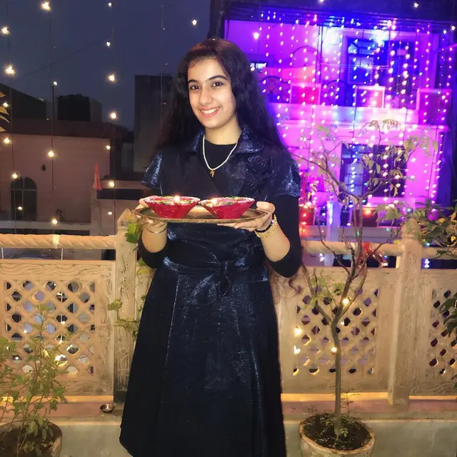 Transformasi bintang Gangaa, Ruhana Khanna (Foto: Instagram ruhanakhanna)