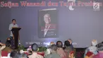 Wakil Presiden, Jusuf Kalla memberi sambutan pembuka bedah buku Sofjan Wanandi dan Tujuh Presiden di Jakarta, Rabu (23/5). Buku ini mengisahkan perjalanan hidup aktivis 1966 dan pengusaha, Sofjan Wanandi. (Liputan6.com/Helmi Fithriansyah)