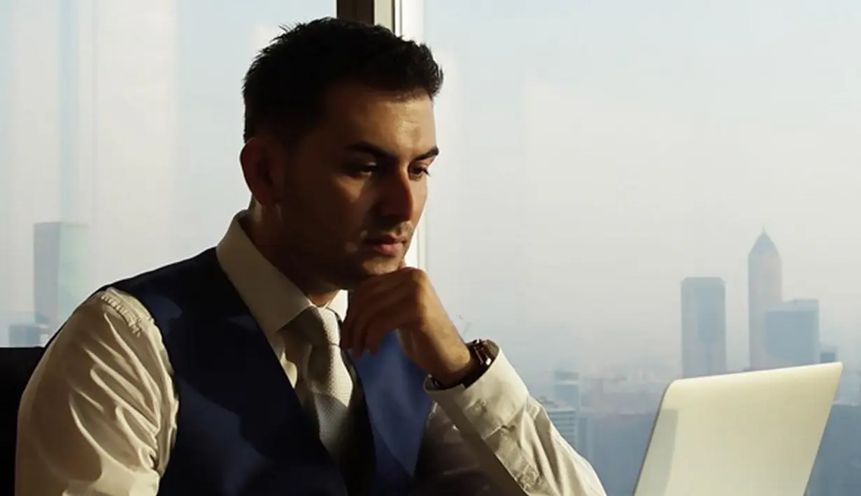 Sudah mengenal sosok Saygin Yalcin jauh sebelum hari itu, Kendall Jenner pun sangat senang ketika melihat kehadiran Saygin. Dalam  video di akun Instagram Saygin, Kendall mengungkapkan kebagahagiannya dengan memeluk Saygin. (Instagram/Sayginyalcin)