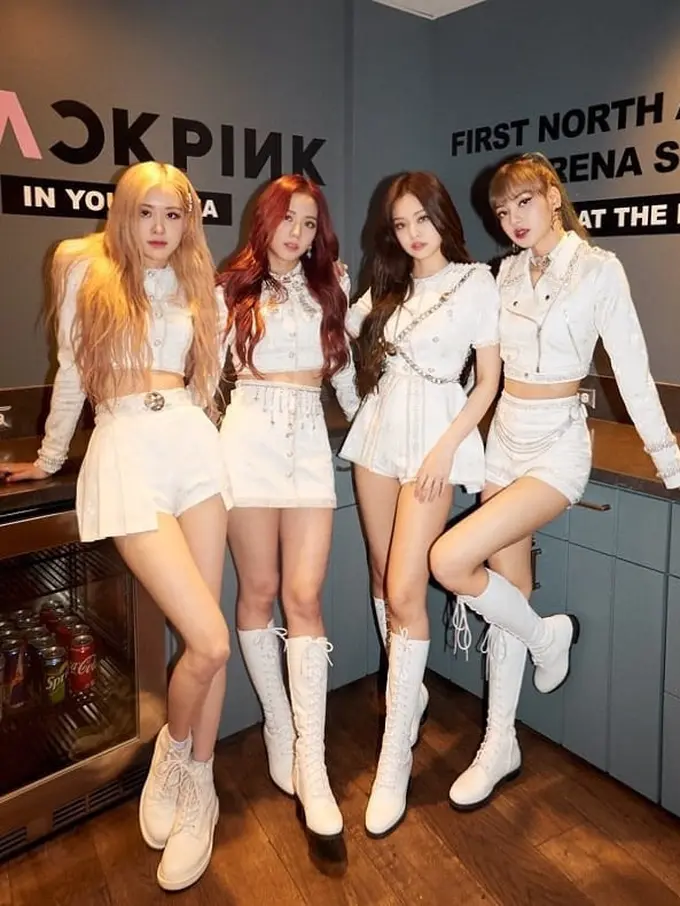 Blackpink (Instagram/ lalalalisa_m)