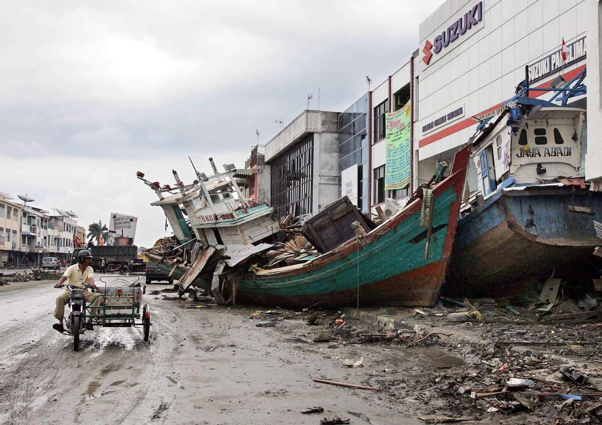 Potret Pilu Kehancuran Akibat Tsunami Aceh 20 Tahun Lalu