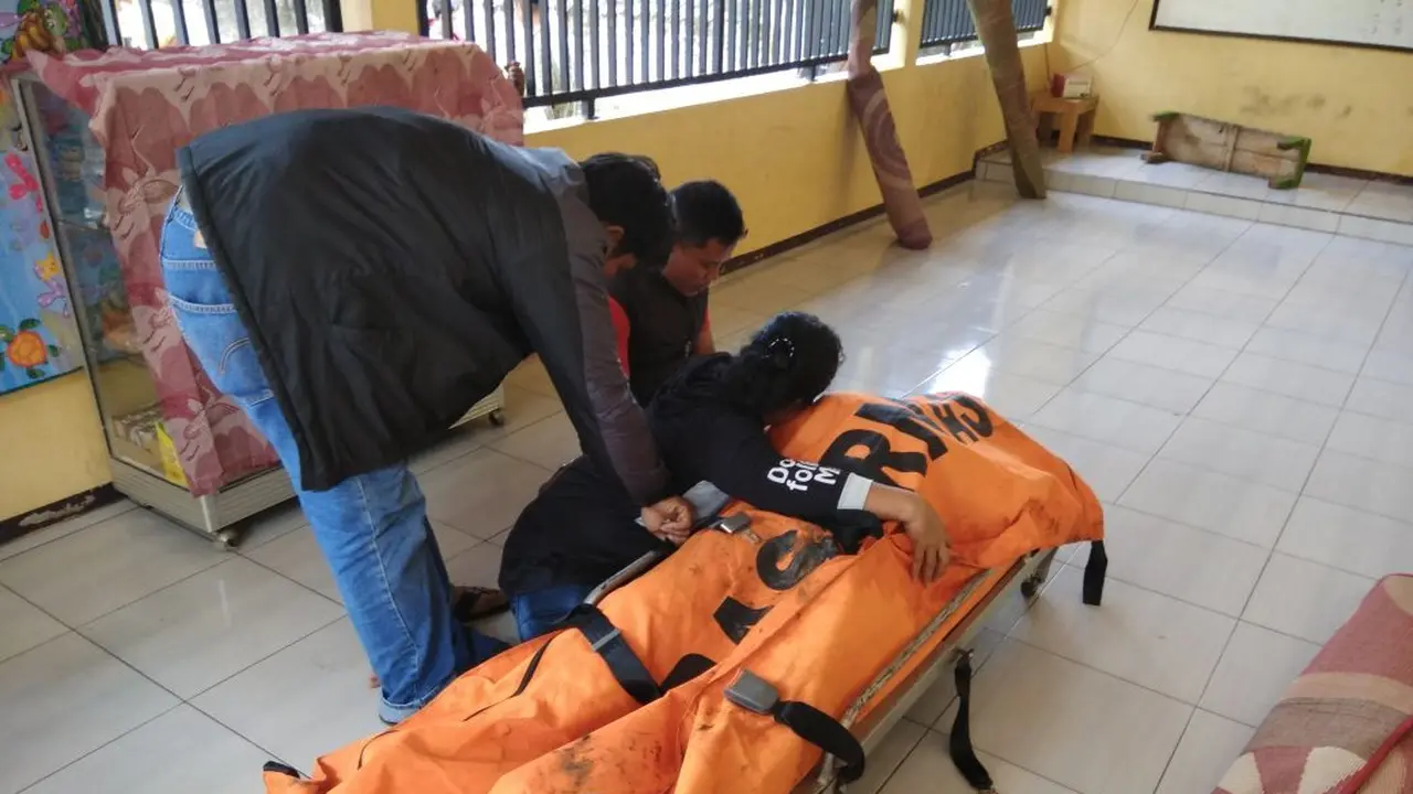 Hari Darmawan, pendiri Matahari Departemen Store di temukan tak bernyawa di pinggir Sungai Ciliwung. (Ist)