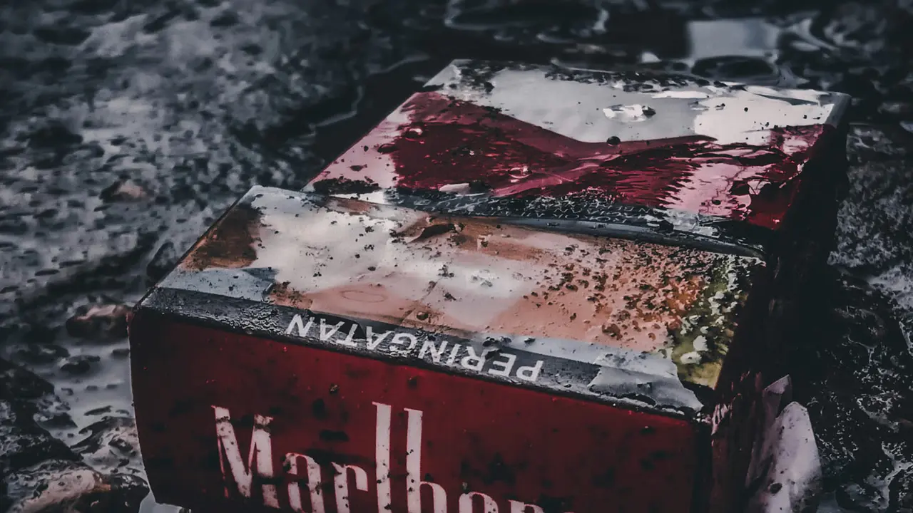 illustrasi rokok Marlboro (foto: unsplash,18/9/2024)