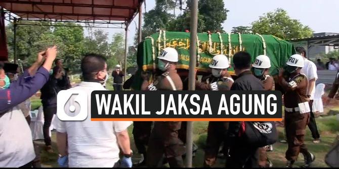 VIDEO: Suasana Pemakaman Wakil Jaksa Agung Arminsyah