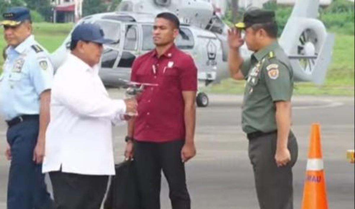 Momen Menarik Kasad Hormat ke Prabowo