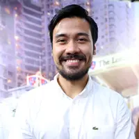Kemampuan aktor film Chicco Jerikho sudah tidak diragukan lagi. Beberapa film yang ia bintangi cukup baik diterima masyarakat pecinta film. (Adrian Putra/Bintang.com)