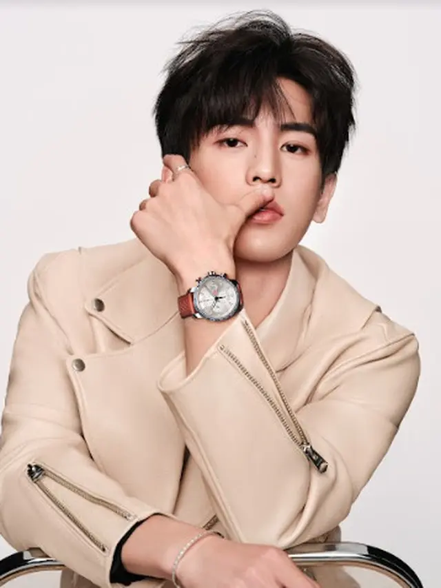 Pesona Tampan Zhang Linghe, Aktor China yang Digaet Chopard Sebagai Wajah Baru