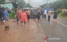 Kecelakaan Maut Bangka Barat: Direktur TV Lokal Meninggal Dunia, Truk Sawit dan Mobil Penumpang Terlibat