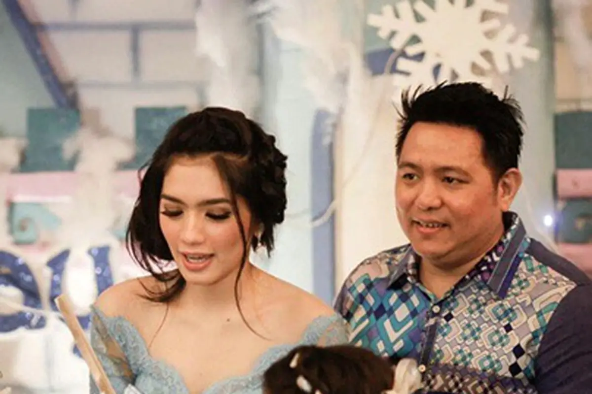 [Bintang] Angel Karamoy dan Steven Rumangkang