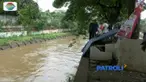 Tengah tertidur pulas, seorang balita tewas tercebur ke Kali Kanal Banjir Barat, Tanah Abang. Bocah tersebut tidur di bilik yang memang letaknya di bibir kali.