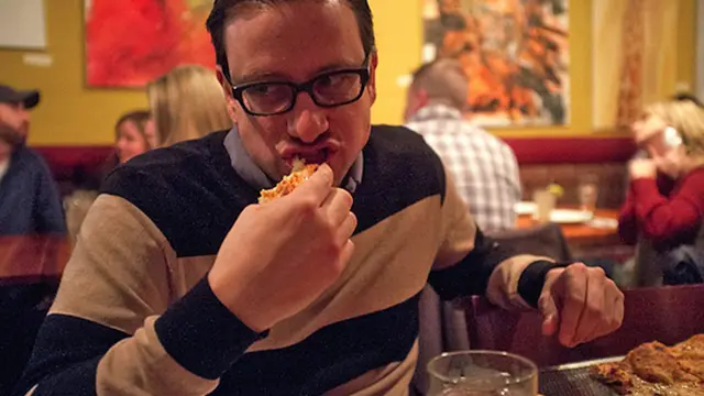 Diet Ekstrim, Tak Makan Selama 70 Tahun - HanMakan Pizza 25 Tahun