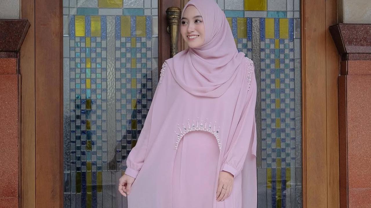 6 Rekomendasi Gaya Hijab Nabilah Ayu eks JKT48, Inspirasi Tampil Anggun dan Tetap Stylish