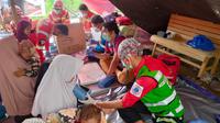 Bantuan Kemanusiaan Sinar Mas salah satunya berupa penyuluhan kesehatan bagi warga yang terdampak bencana gempa bumi di Cianjur, Jawa Barat.