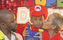 Bertema 'Super Mario', Intip Potret Lucu Saint Dominic Putra Kimmy Jayanti di Momen Ultah ke-3