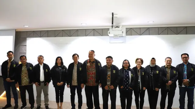 Diskusi panel yang mengangkat tema ‘Kesetimbangan Fungsi Ekonomi, Sosial, dan Lingkungan: Studi Kasus BUMN’. (Foto: Istimewa)