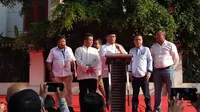 Juru Bicara Badan Pemenangan Nasional (BPN) Prabowo-Sandiaga, Dahnil Simanjuntak di rumah pemenangan Kertanegara. (Liputan6.com/Muhammad Radityo Priyasmoro)