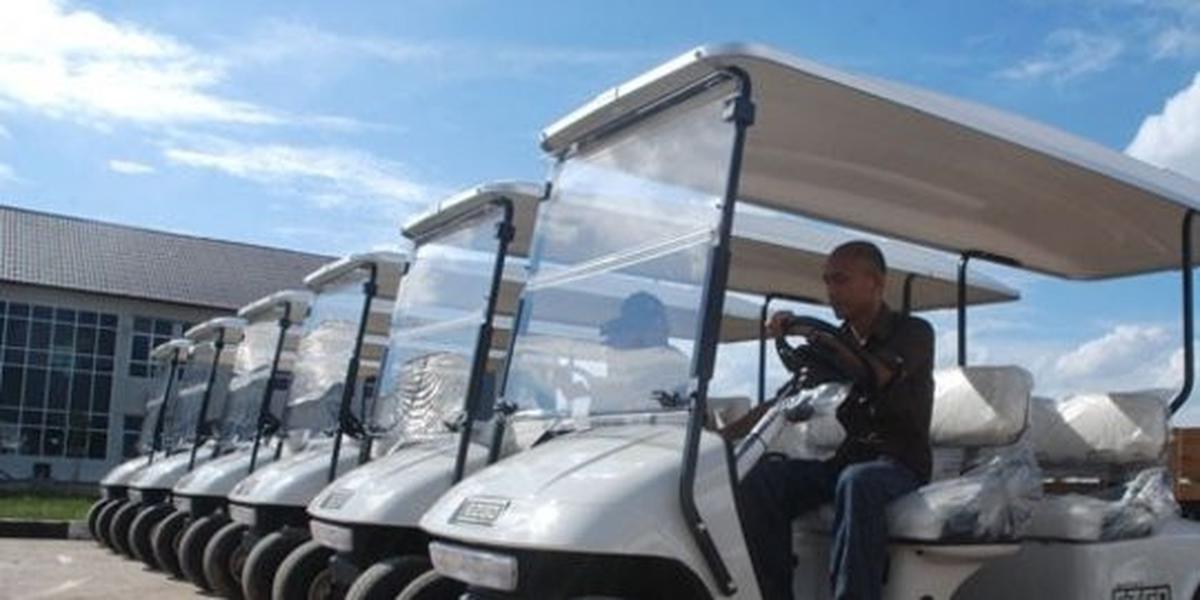 Mobil golf SMK Multi Karya