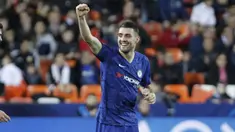 Gelandang Chelsea, Mateo Kovacic berselebrasi usai mencetak gol ke gawang Valencia pada pertandingan Grup H Liga Champions di  Mestalla stadium, Spanyol (27/11/2019). Chelsea bermain imbang 2-2 atas Valencia. (AP Photo/Alberto Saiz)
