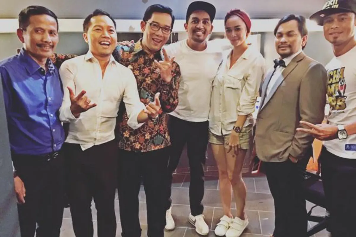 Ridwan Kamil dan para artis