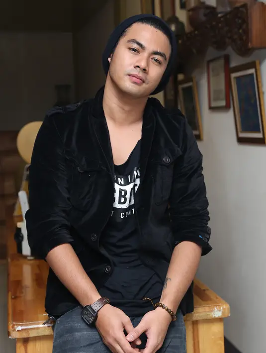 Guntur sempat tidak berani mengambil saat mendapat tawaran dalam film produksi Kharisma Production ini. (Andy Masela/Bintang.com)