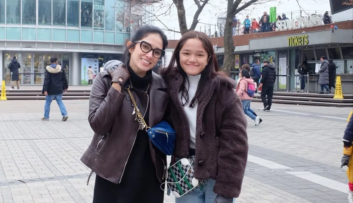 Keluarga Ussy Sulistiawaty dan Andhika Pratama (Instagram/ussypratama)