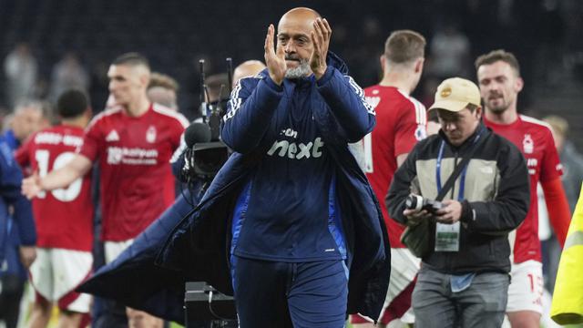 Foto: Nottingham Merangsek ke Posisi Tiga Liga Inggris setelah Tumbangkan Tottenham