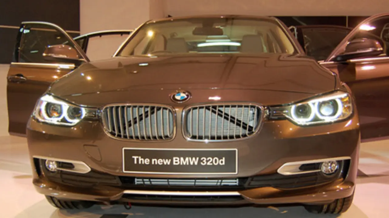 BMW 320d Indonesia