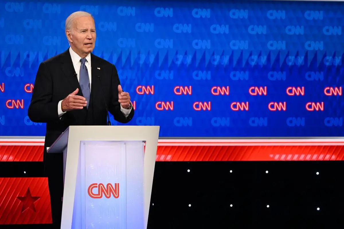 Joe Biden berbicara dalam saat debat calon presiden (capres) yang disiarkan CNN di Atlanta pada 27 Juni 2024. (Lanzoni/CNN)