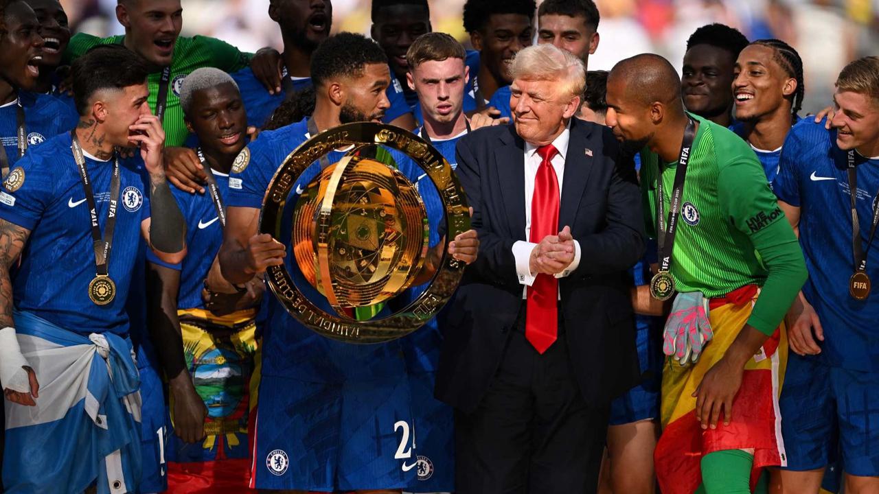 Momen Donald Trump Ikut Selebrasi Juara Piala Dunia Antarklub, Bikin Pemain Chelsea Bingung