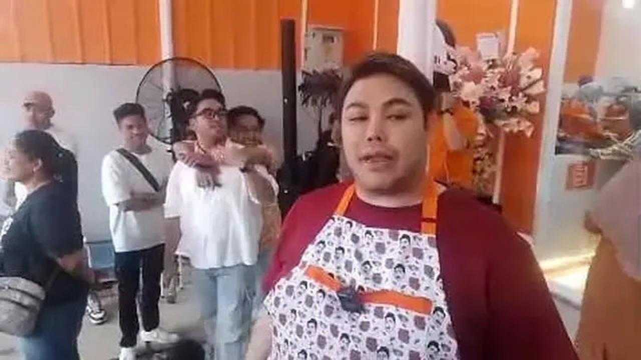 Cerita Perjalanan Umrah Ivan Gunawan Bareng 14 Karyawan dengan Layanan VIP: Benar-Benar Fokus Ibadah