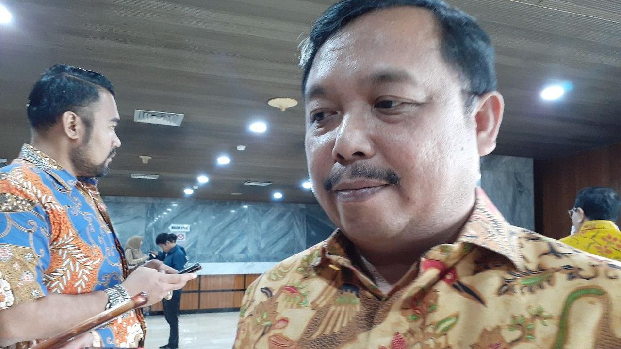 Herman mengatakan, apabila PPP ingin membuat poros baru, ada beberapa syarat yang dipatok Demokrat.<br>