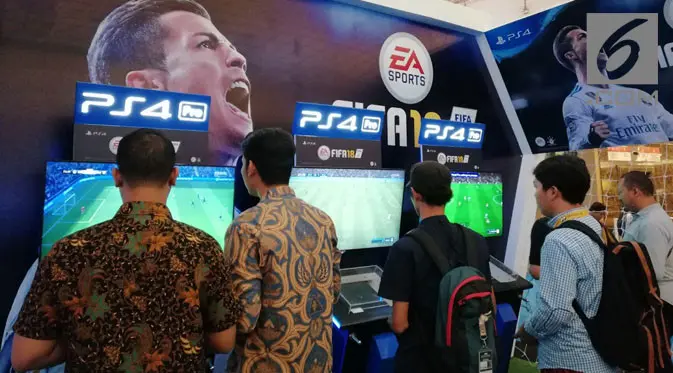 Suasana booth FIFA 18 di PlayStation Play Everything di Mal Kelapa Gading 3. Liputan6.com/Jeko Iqbal Reza