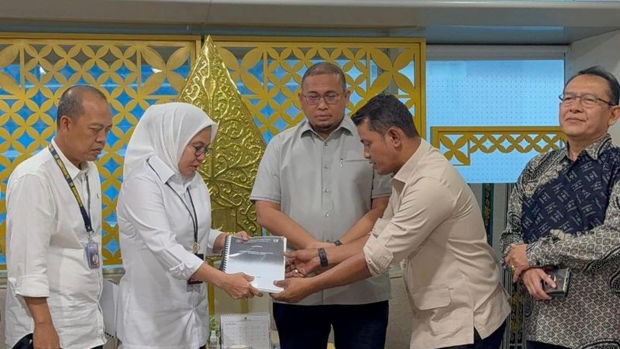 Tahukah Anda, Pemkab Solok Berhasil Raih DAK Rp23 Miliar untuk Jalan? Ini Upaya Percepatan Pembangunan Infrastruktur Solok
