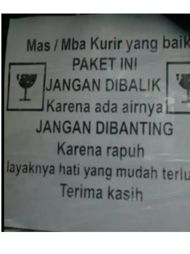 6 Potret Kocak Peringatan Barang di Paket Ini Bikin Geleng Kepala