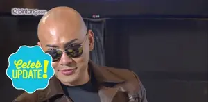 Mario Teguh merasa dilecehkan dengan postingan Deddy Corbuzier di Instagram. Menurut Deddy, Mario hanya terbawa perasaan soal ucapannya.