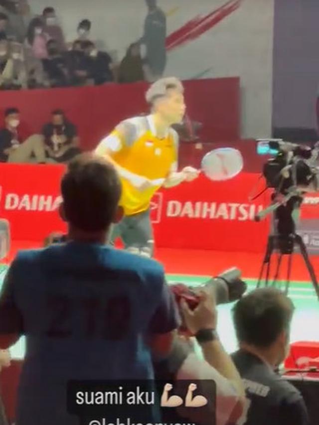 5 Potret Kocak Lucinta Luna Nonton Indonesia Masters 2022, Fans Berat Loh Kean Yew