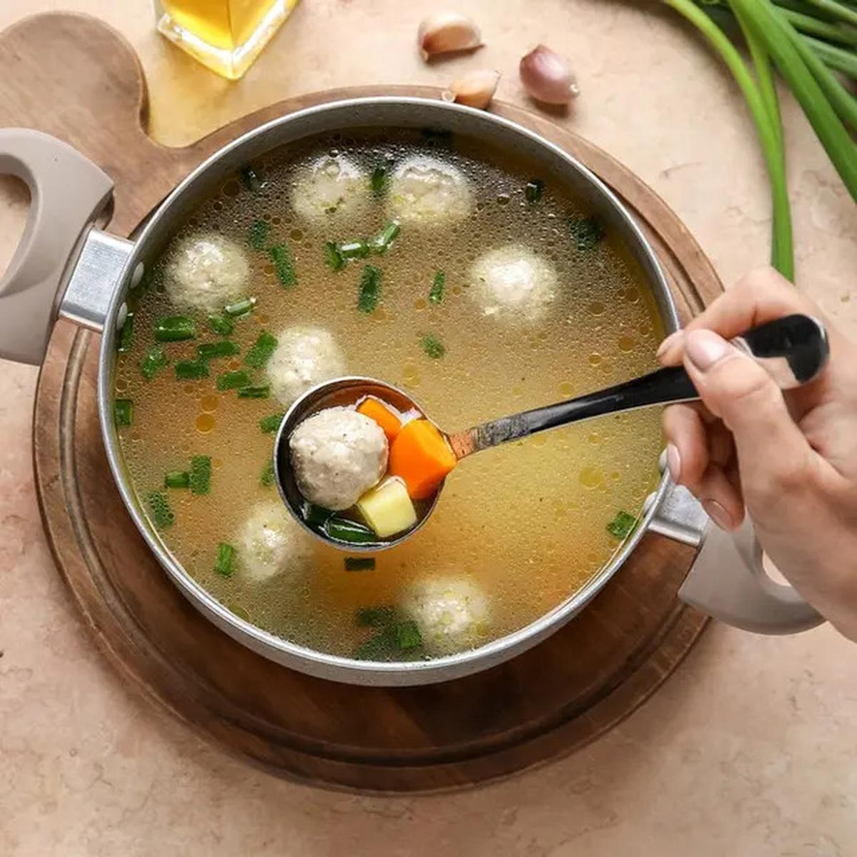 7 Resep Bakso Rumahan yang Empuk dan Gurih, Mudah Dibuat