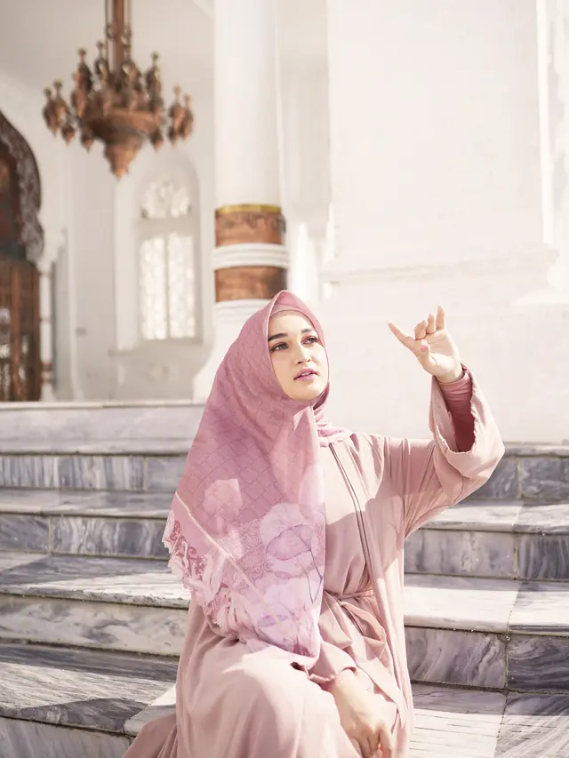 Zsalsadil Bersama La Sabelle