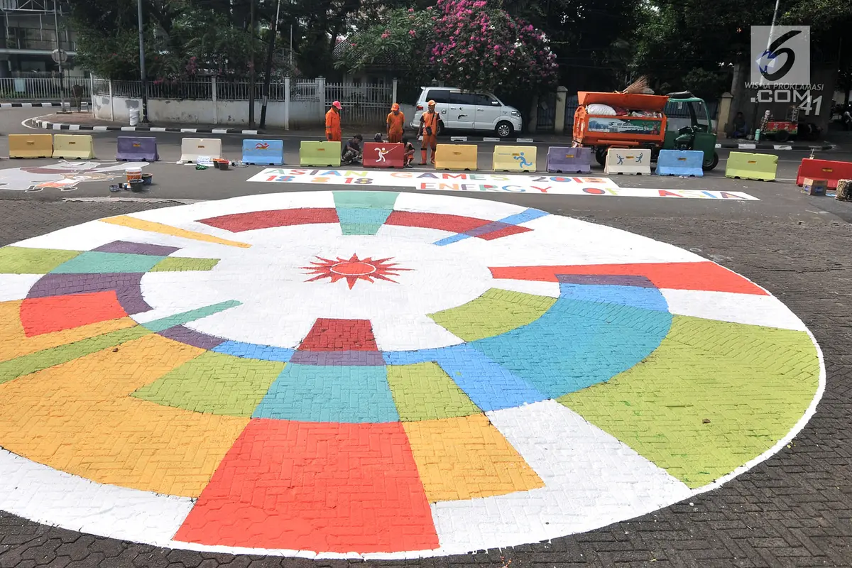 Logo Raksasa Asian Games 2018 Hiasi Simpang Tugu Proklamasi