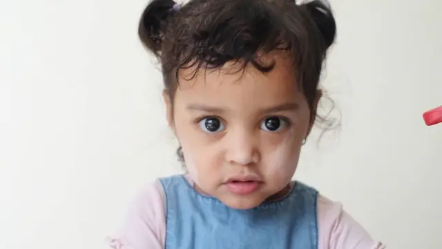 Semakin Menggemaskan, Ini 6 Potret Shafiyyah Anak Ketiga Shireen Sungkar