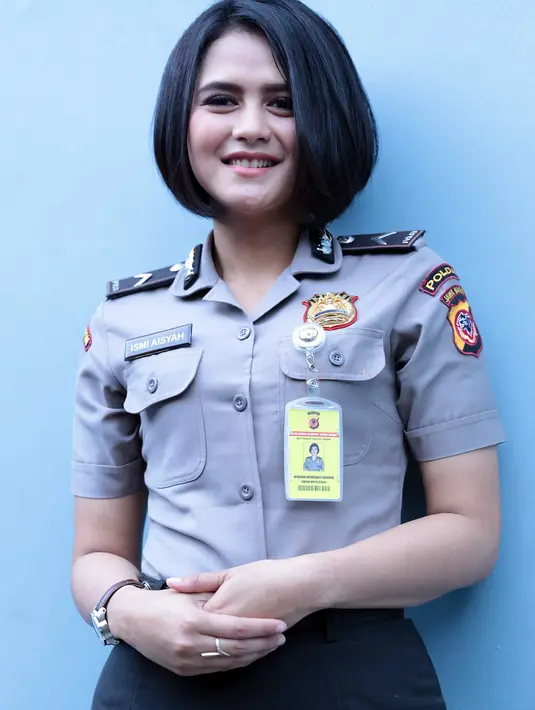 "Saya pun hadir atas seizin dinas. Jadi kalau ada yang mau undang harus izin dulu. Ini saya anggap tugas baru saya. Jadi saya bisa mempromosikan Polri kalau diundang," katanya. (Deki Prayoga/Bintang.com)