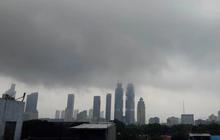 BPBD DKI Keluarkan Peringatan Dini, Jakarta Waspada Cuaca Ekstrem hingga 3 Mei 2026