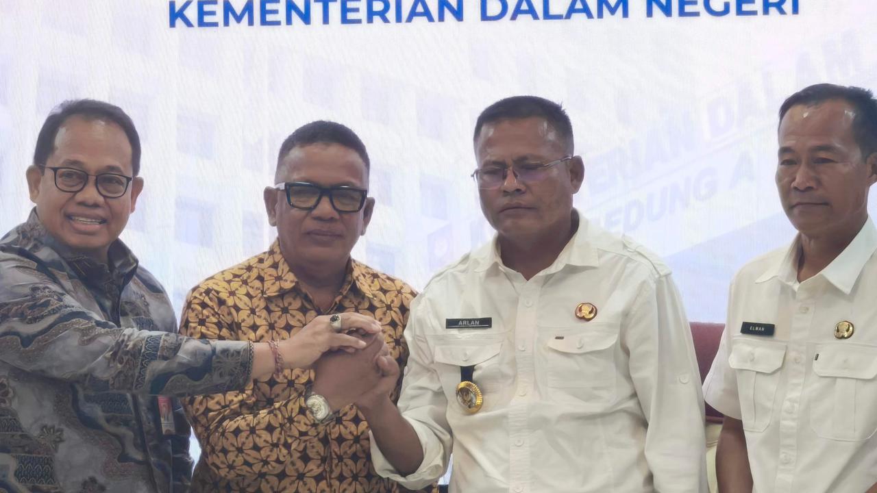 Walkot Prabumulih Disanksi Kemendagri Buntuk Pencopotan Kepala Sekolah