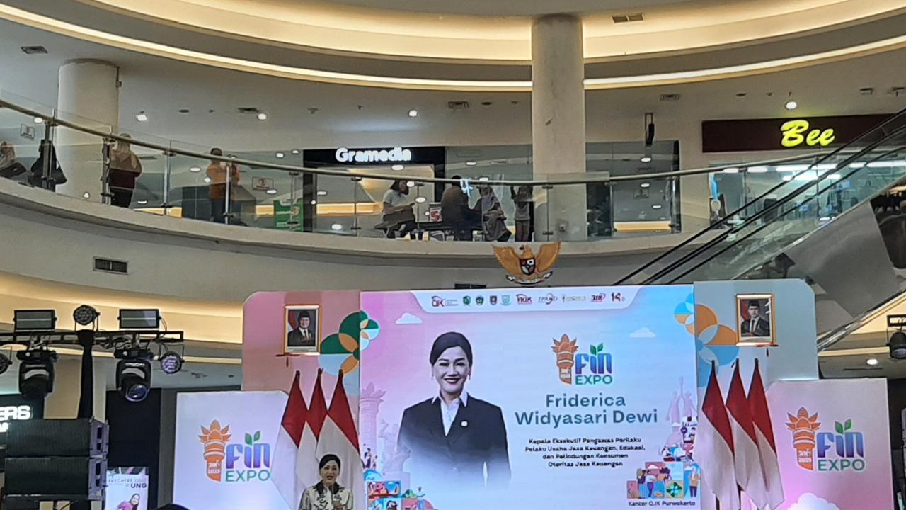 Bupati Banyumas Sadewo Jadi Korban Penipuan Scamming Lewat AI, OJK Imbau Masyarakat Lapor ke Sini