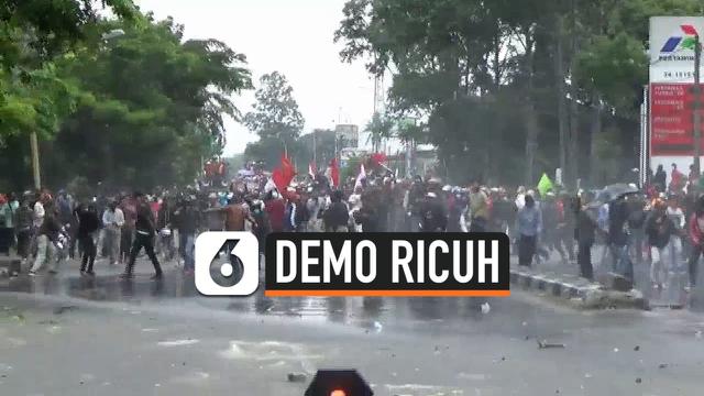 Menengok Ragam Demo Buruh Usai Dpr Sepakat Sahkan Ruu Cipta Kerja News Liputan6 Com