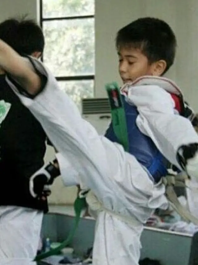 6 Foto Lawas Iqbaal Ramadhan Sebelum Terkenal, Ekspresif Sedari Dulu